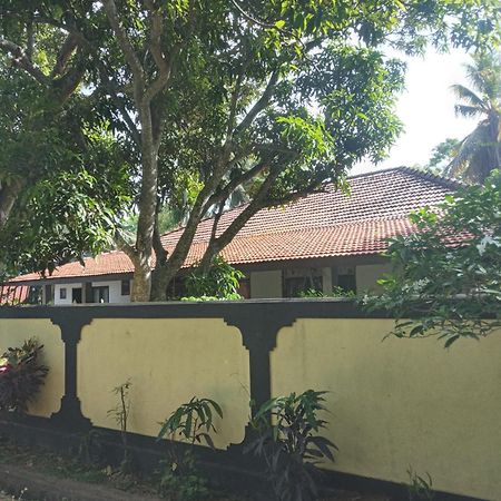 Water Front Home Stay And Resort Anuradhapura Zewnętrze zdjęcie