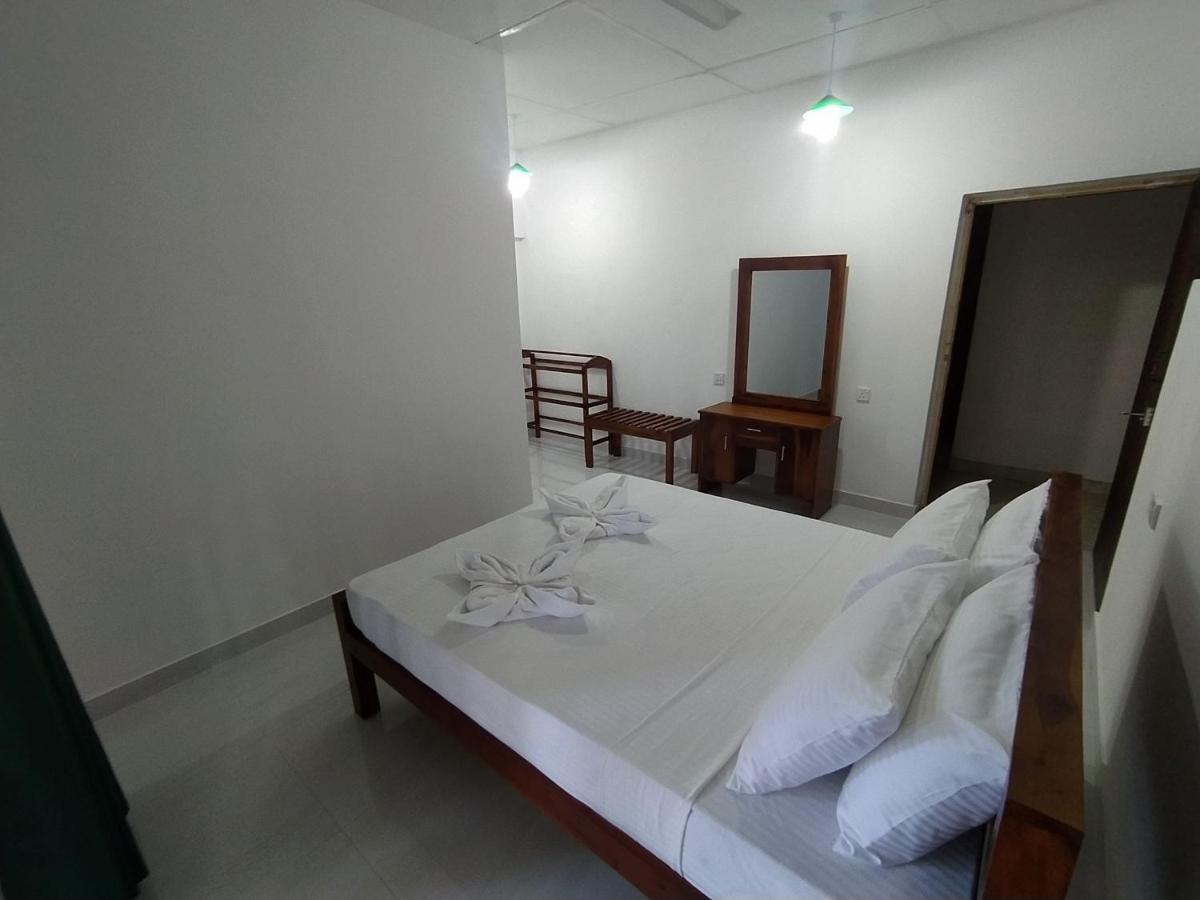 Water Front Home Stay And Resort Anuradhapura Zewnętrze zdjęcie