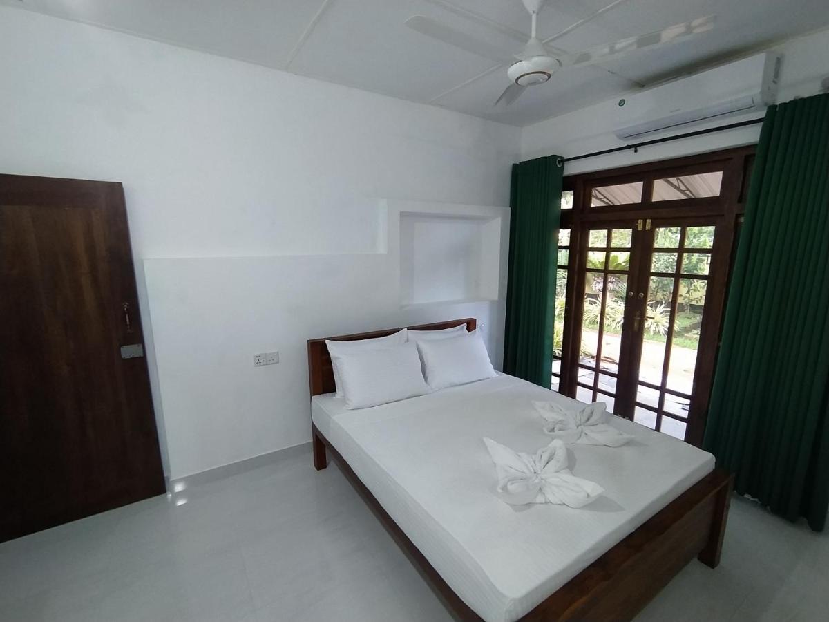 Water Front Home Stay And Resort Anuradhapura Zewnętrze zdjęcie