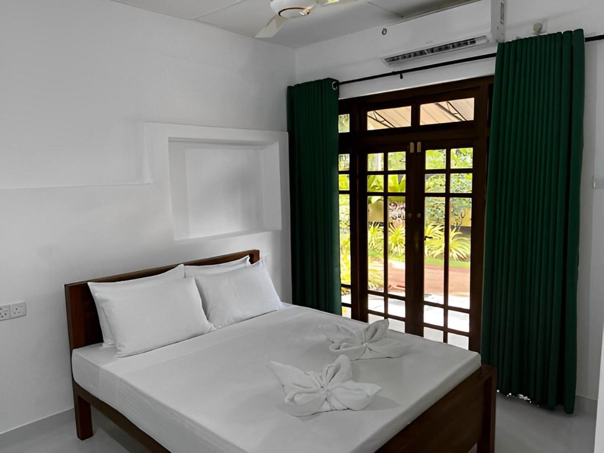 Water Front Home Stay And Resort Anuradhapura Zewnętrze zdjęcie