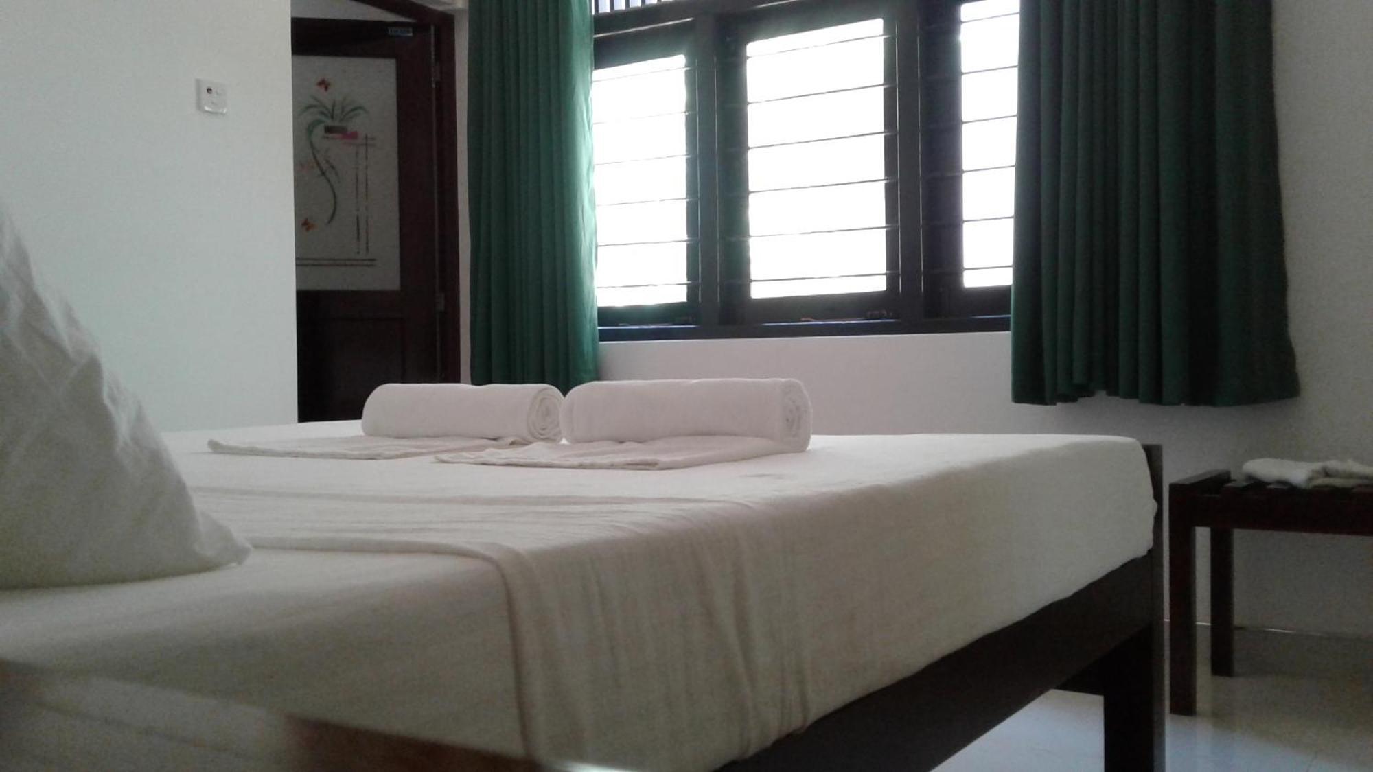 Water Front Home Stay And Resort Anuradhapura Zewnętrze zdjęcie