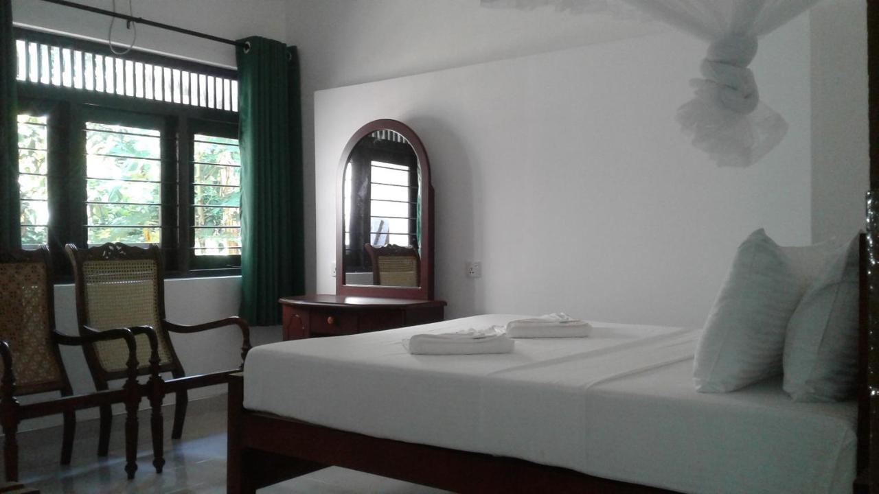 Water Front Home Stay And Resort Anuradhapura Zewnętrze zdjęcie